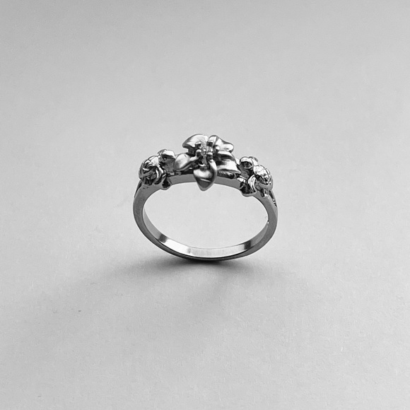 Sterling Silver Turtles and Plumeria Ring, Silver Rings, Hawaii Flower Jewelry - Picture 5 of 11